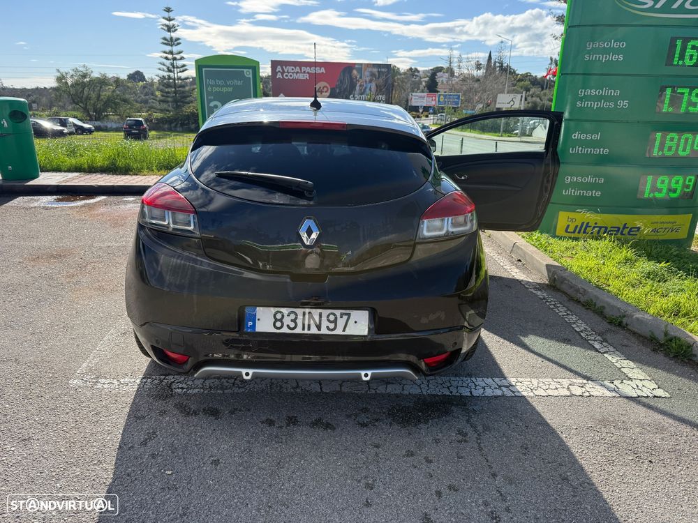 Renault Mégane Coupe 1.5 dCi GT Line - 4
