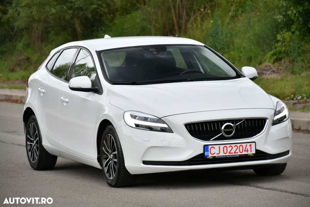 Volvo V40 D2 Summum - 11