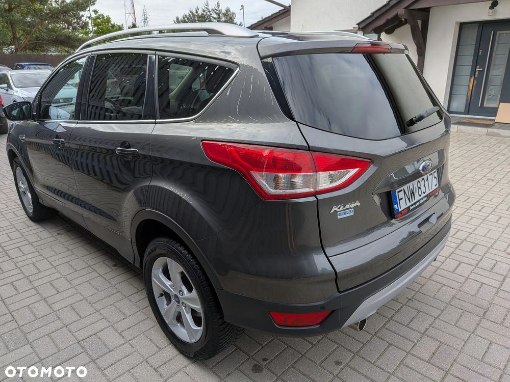 Ford Kuga - 8