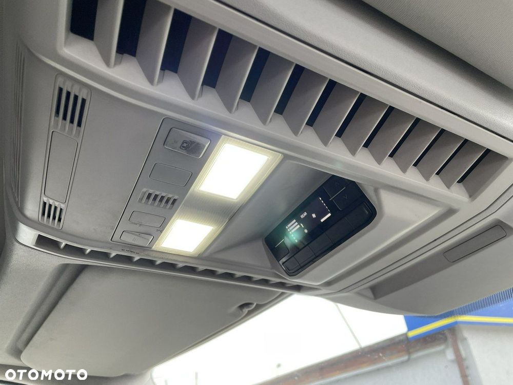 Volkswagen Crafter - 9