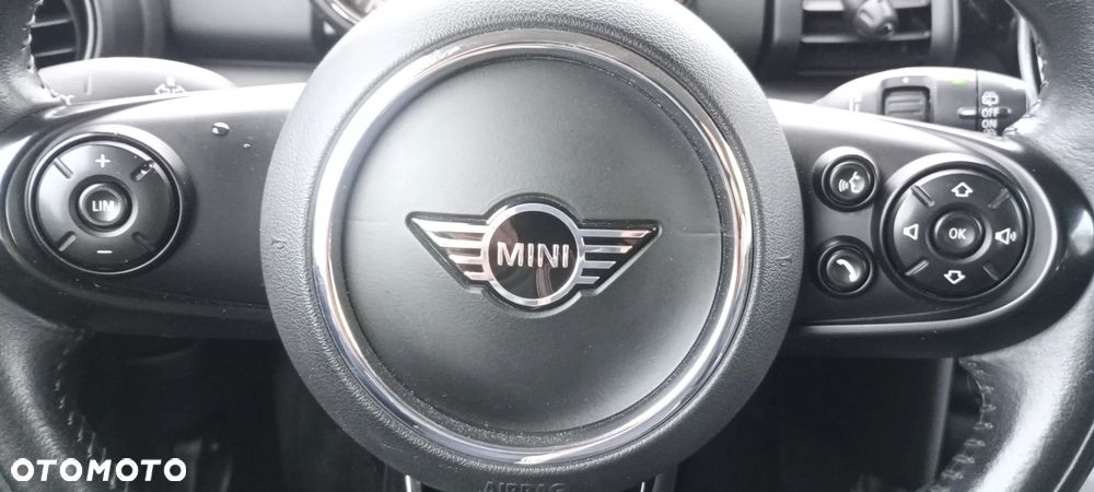 MINI ONE Essential Trim - 29