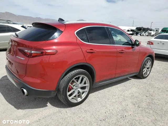 Alfa Romeo Stelvio 2.0 Turbo Veloce TI Q4 - 3