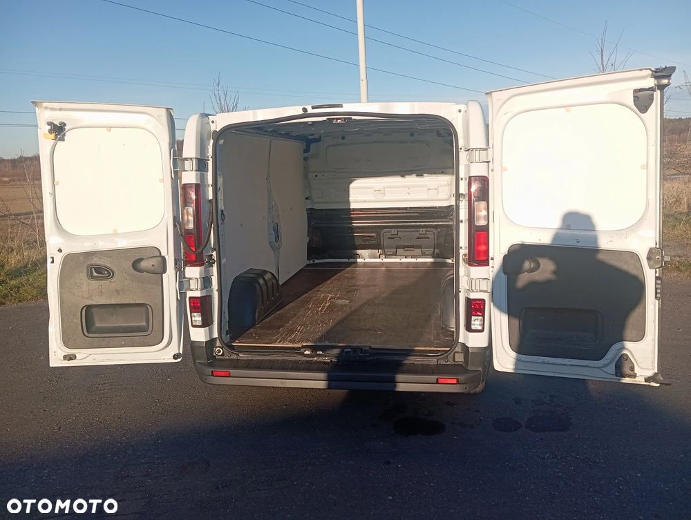 Fiat Talento Vivaro trafic - 11