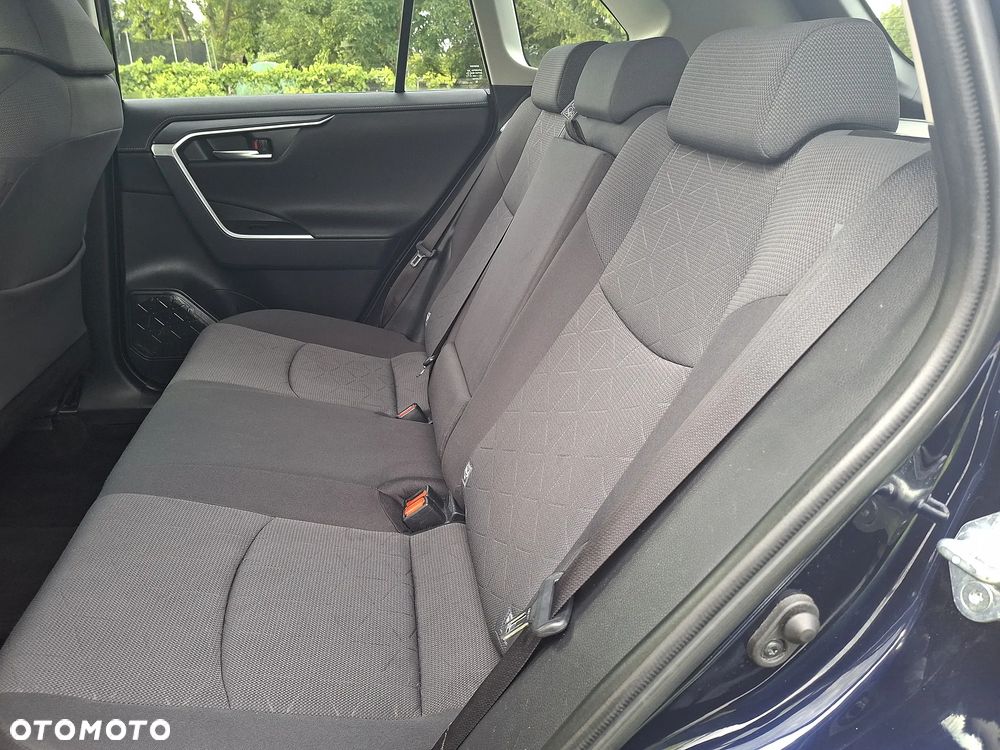 Toyota RAV4 - 32