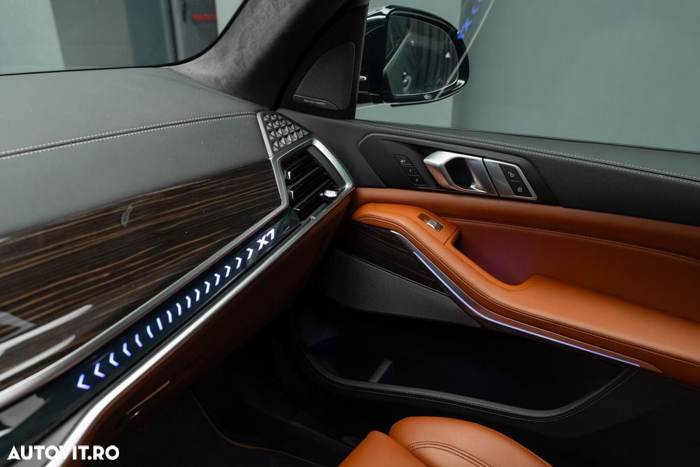 BMW X7 - 18