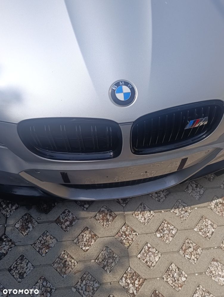 BMW 3 Series 2010 photo 3