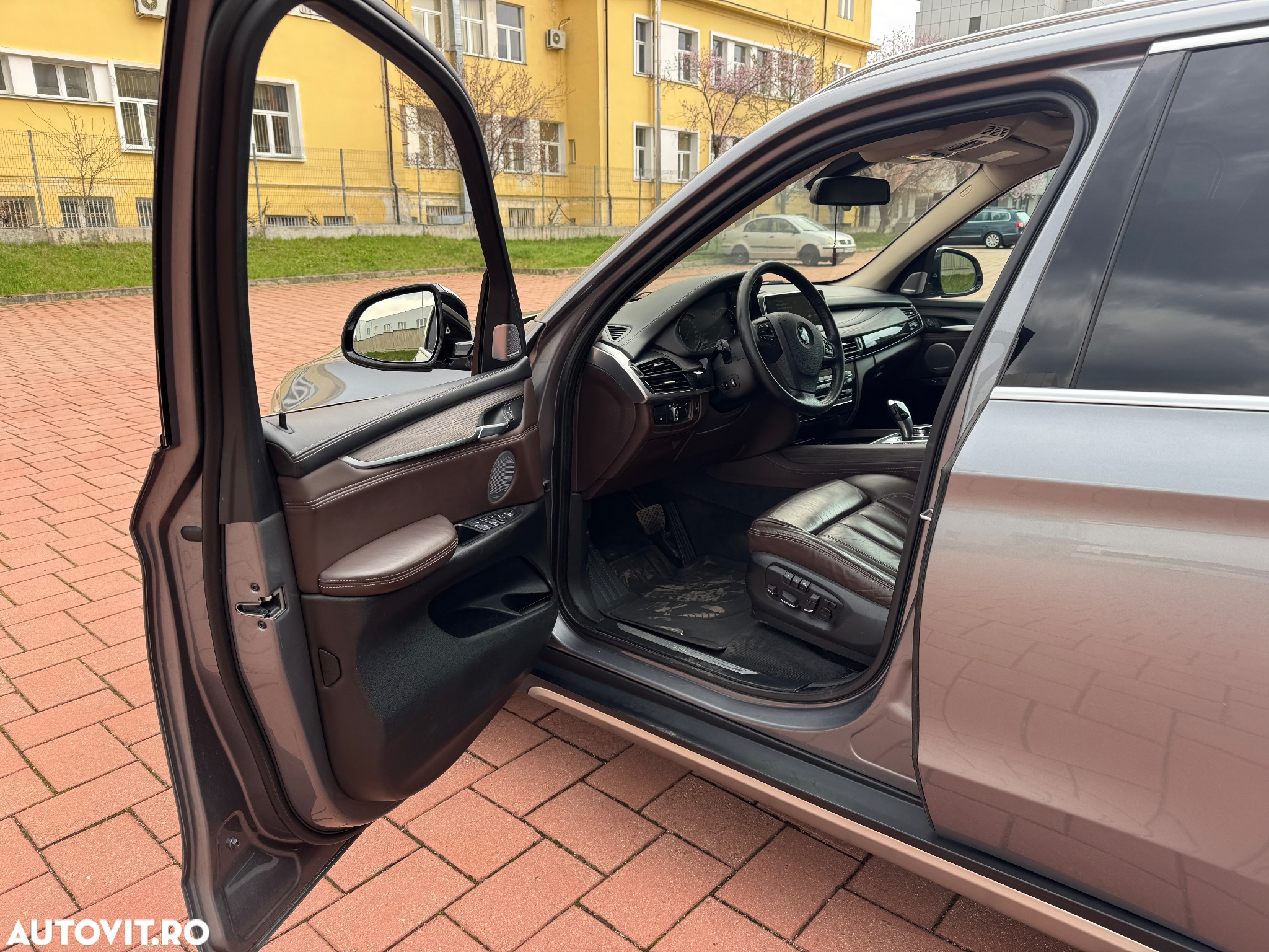 BMW X5 xDrive40d - 8