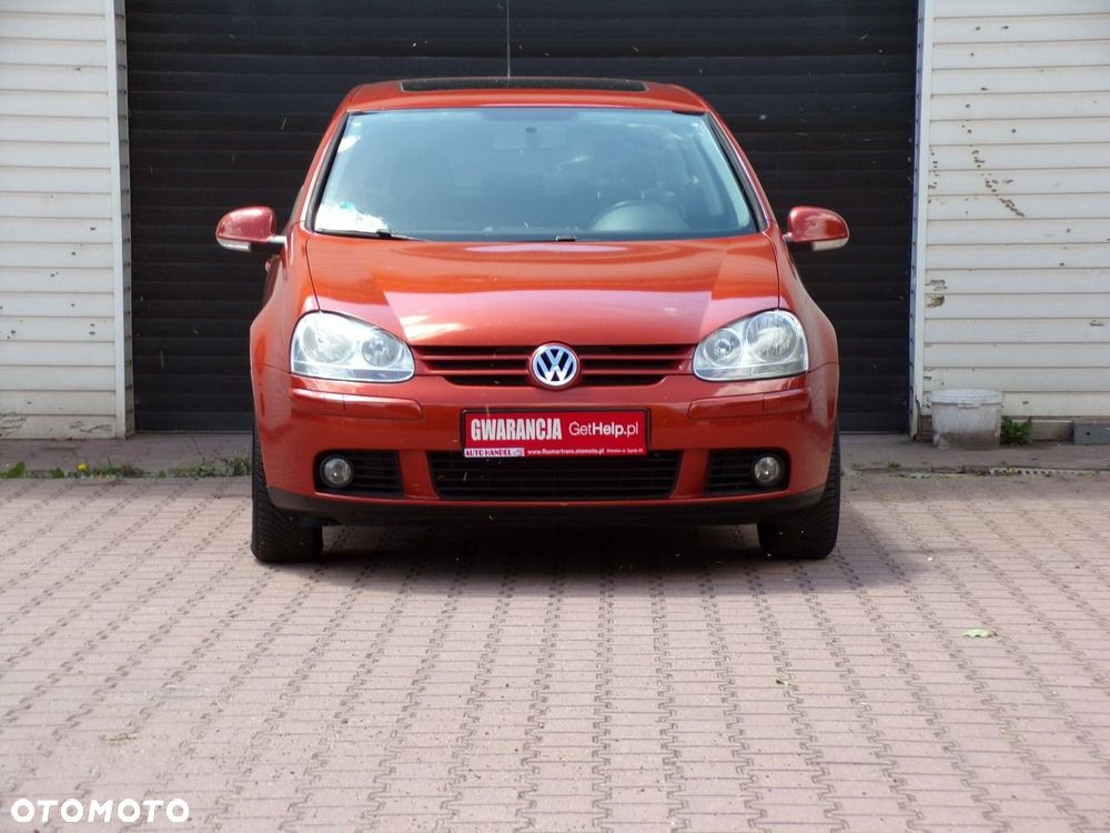 Volkswagen Golf - 6