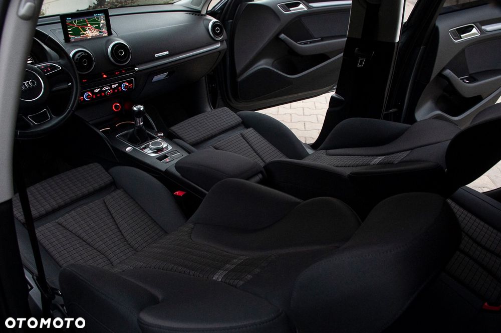 Audi A3 Sportback 2.0 TDI quattro sport - 25