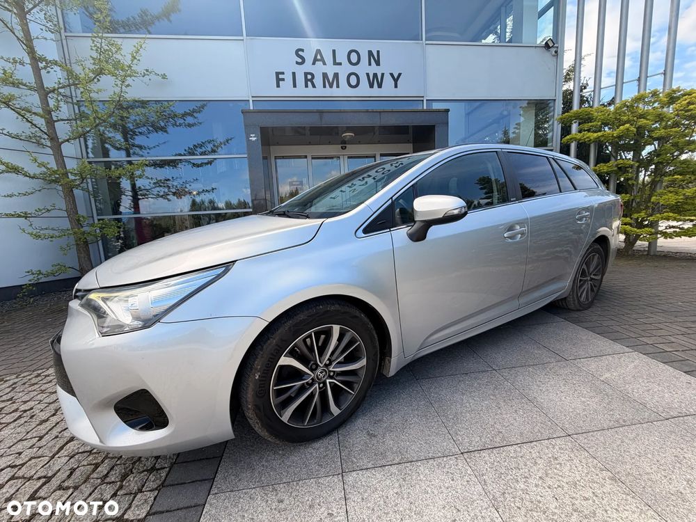 Toyota Avensis 2.0 Prestige MS - 16