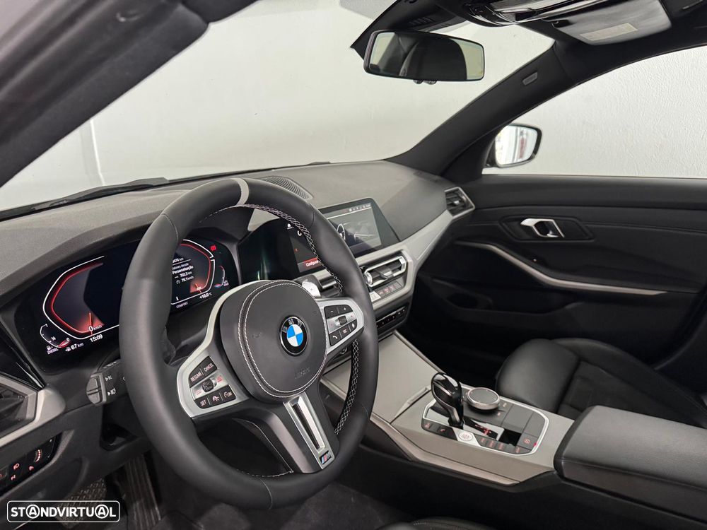 BMW 330 e Pack M Auto - 9