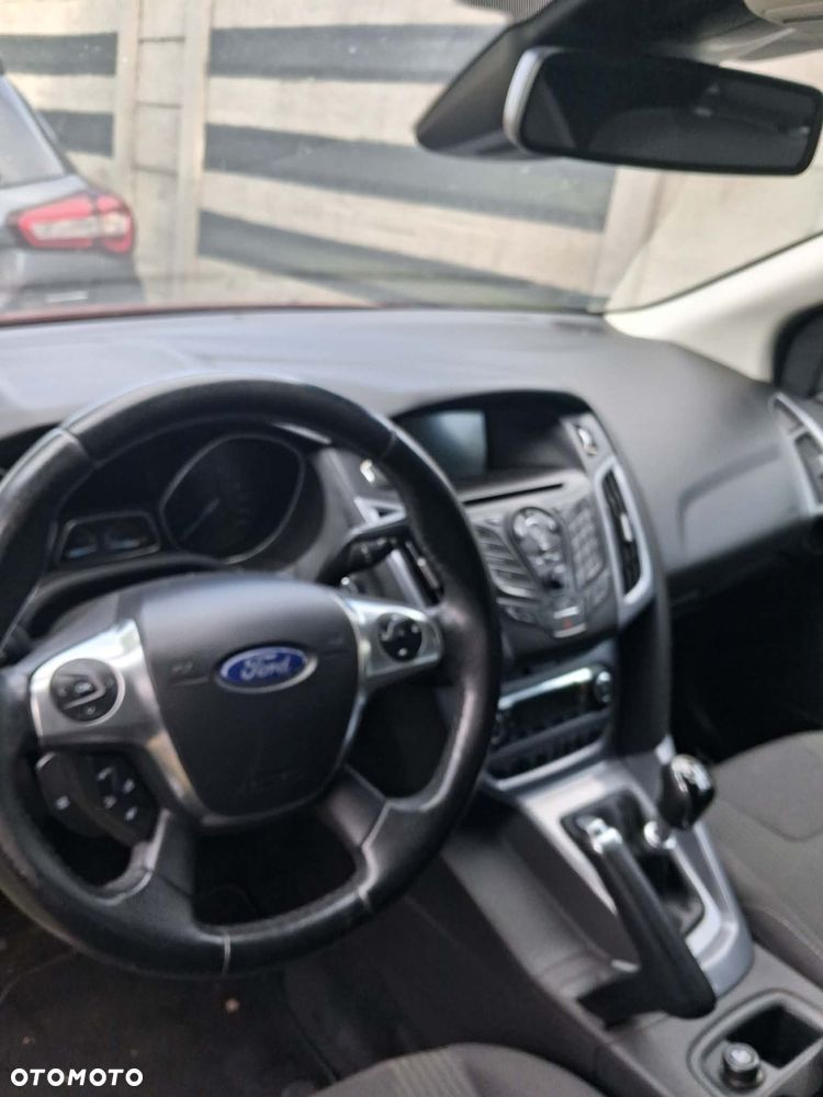 Ford Focus 1.6 EcoBoost Titanium - 15