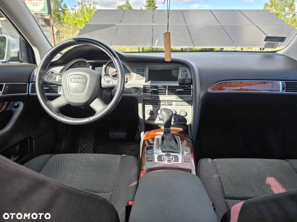 Audi A6 Avant - 8