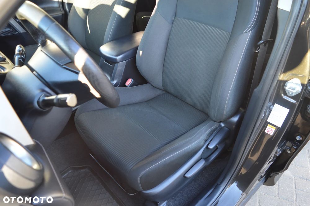 Toyota RAV4 2.0 D-4D 4x2 Start-Stop - 19