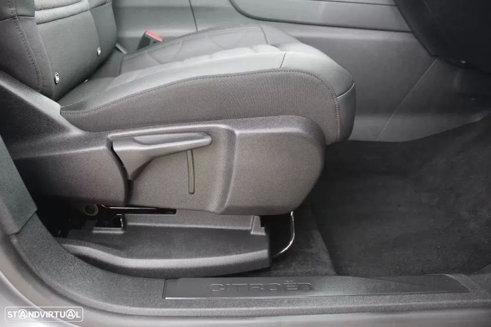 Citroën C5 Aircross 1.6 Hybrid Plus e-EAT8 - 17