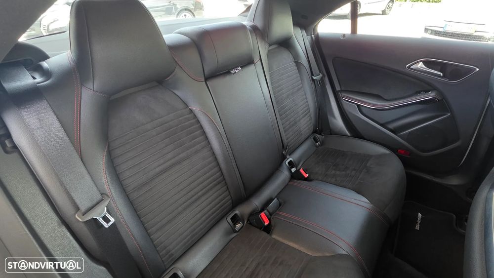 Mercedes-Benz CLA 220 d AMG Line Aut. - 24
