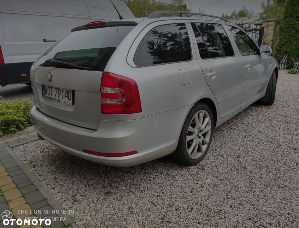 Skoda Octavia 2.0 TDI RS - 6