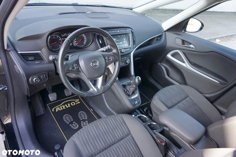 Opel Zafira 1.4 T Cosmo EU6 - 25