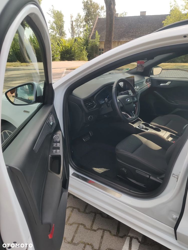 Ford Focus SW 2.0 TDCi ST-Line ASS PowerShift - 8