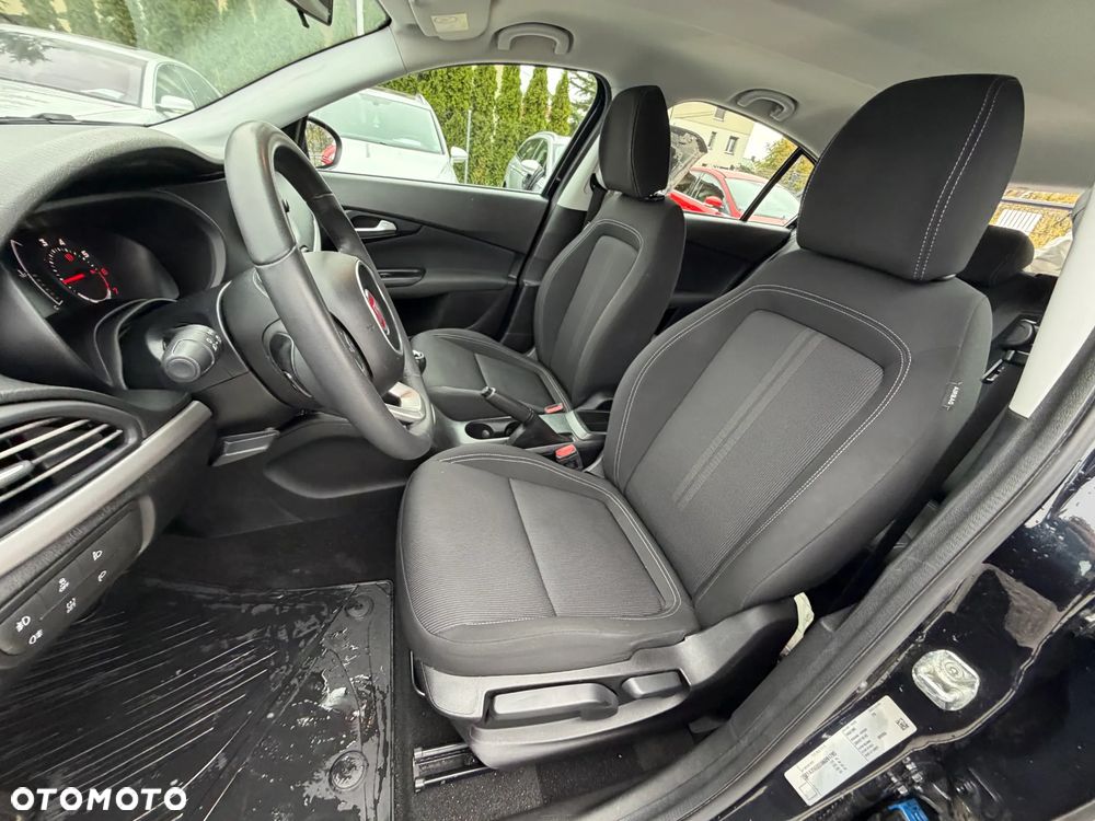 Fiat Tipo 1.4 T-Jet Easy - 36