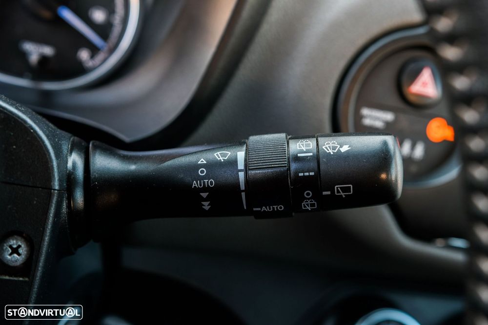 Toyota Yaris 1.0 VVT-i Comfort Plus - 24