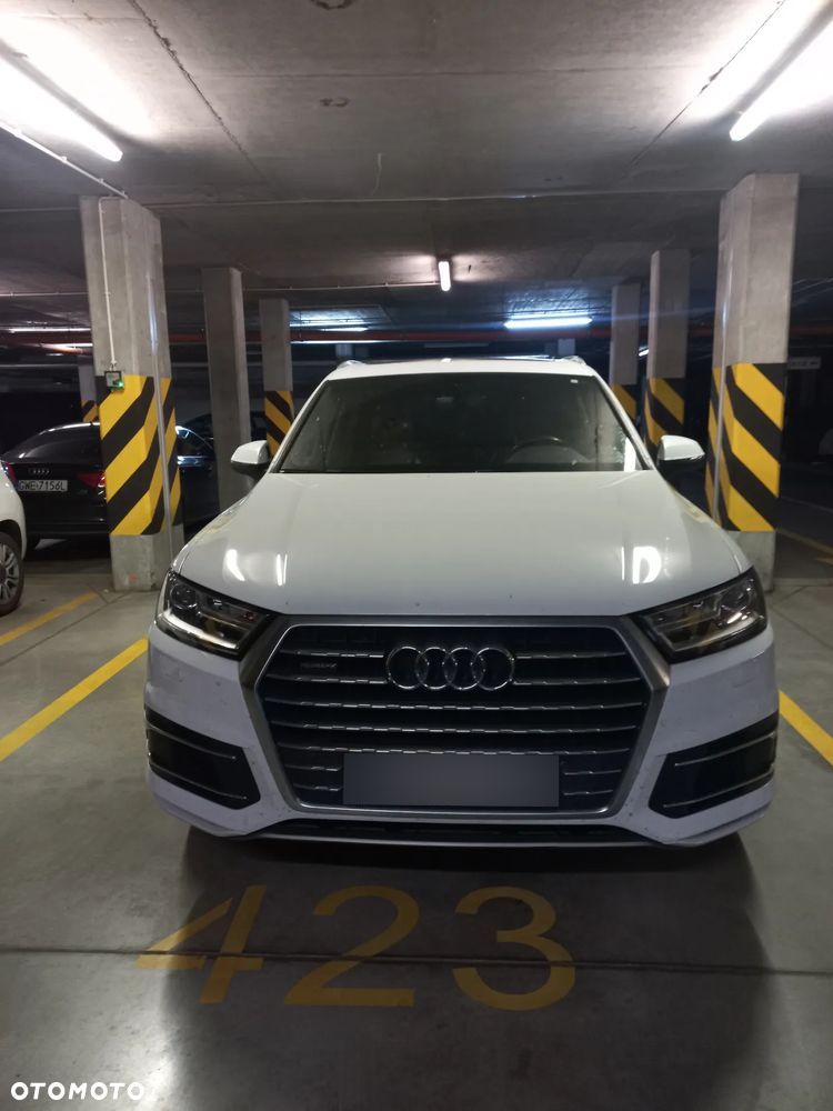 Audi Q7 3.0 TFSI Quattro Tiptronic - 1