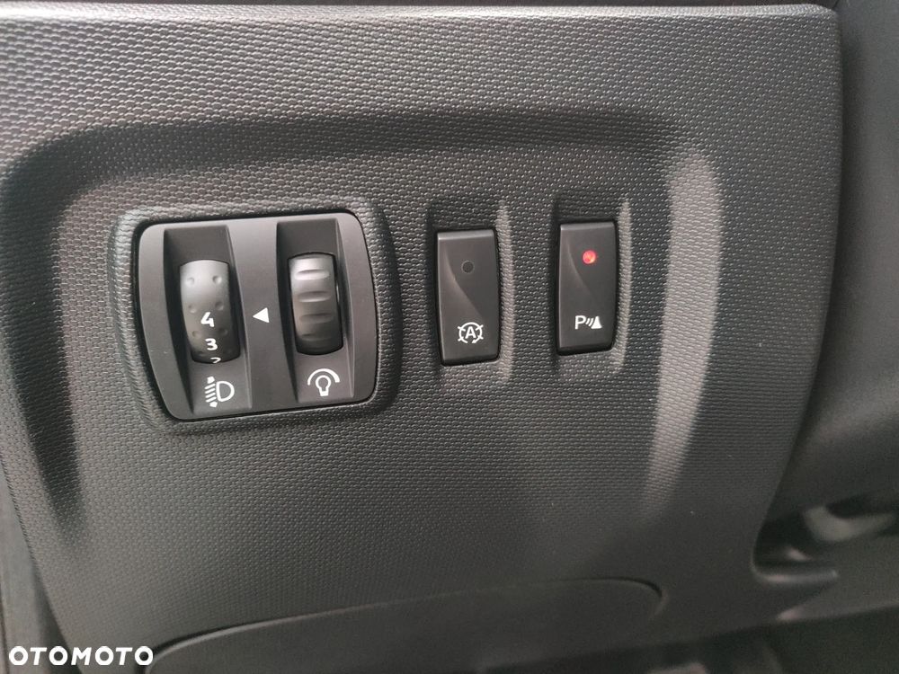 Renault Captur - 17