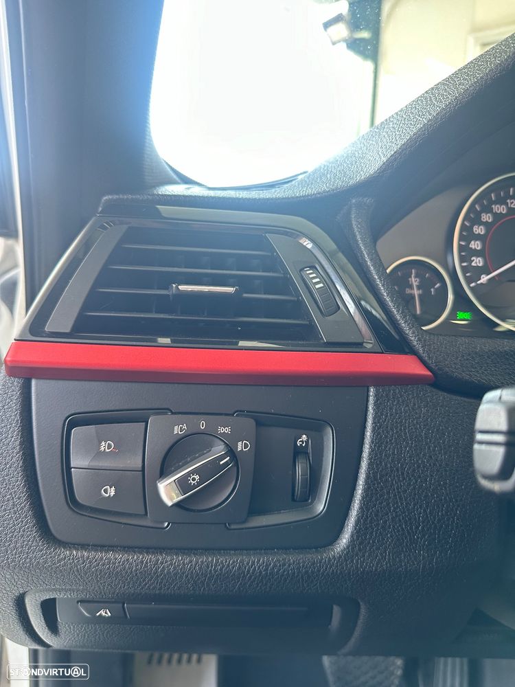 BMW 320 d Auto Pack M - 29