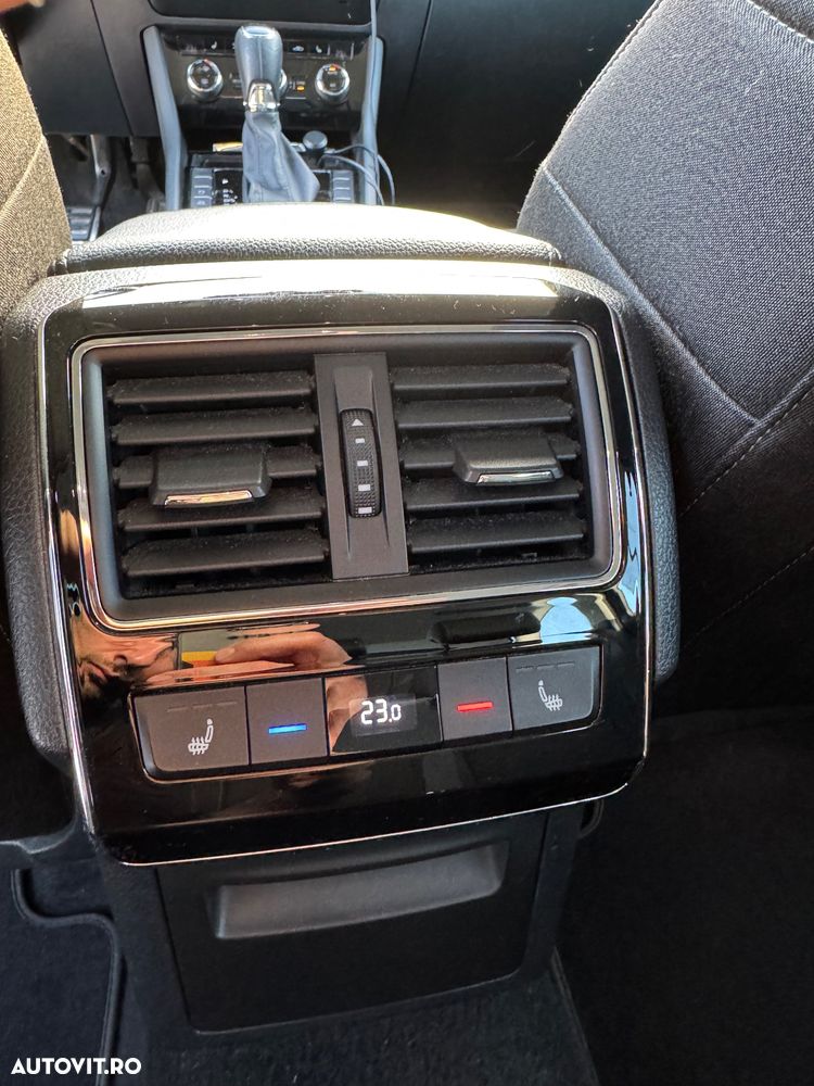 Skoda Superb 2.0 TDI DSG Style - 14