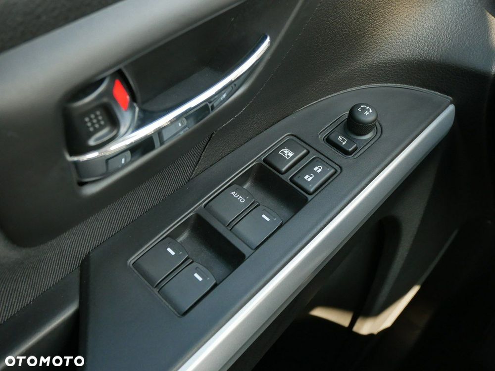 Suzuki SX4 S-Cross 1.4 Boosterjet Hybrid Comfort - 27