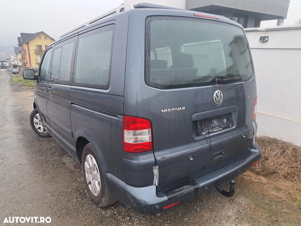 Volkswagen Multivan - 4