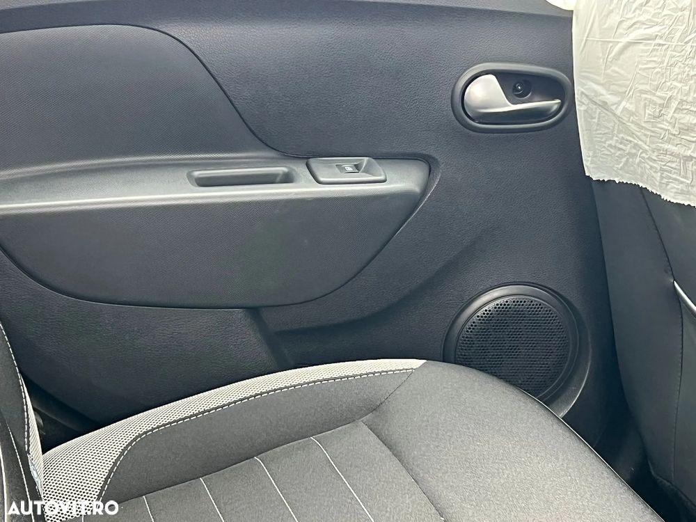 Dacia Sandero 0.9 TCe Prestige - 38