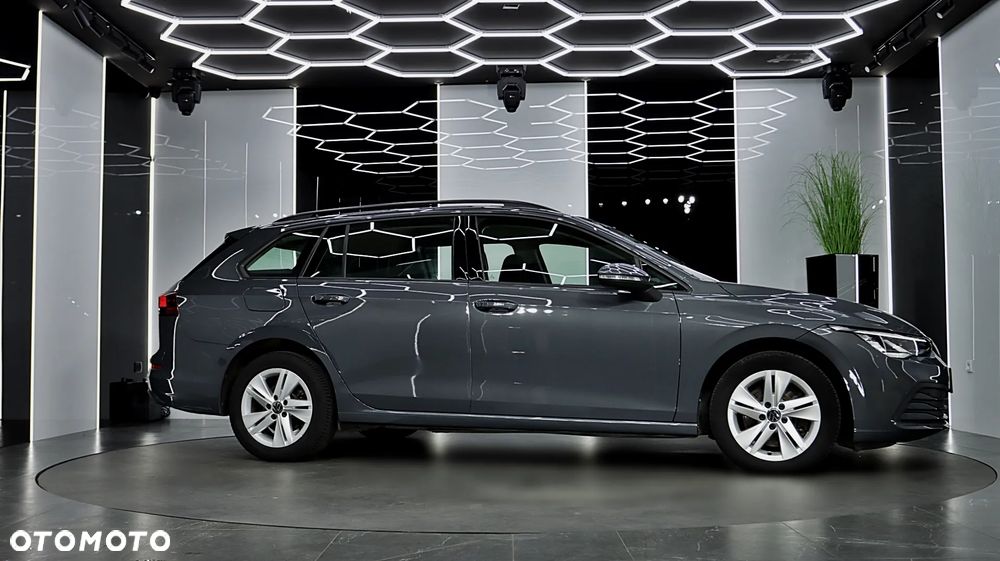 Volkswagen Golf VIII 2.0 TDI Life - 10