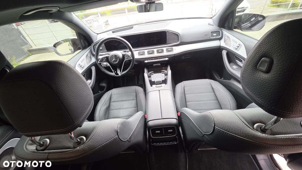 Mercedes-Benz GLE - 28