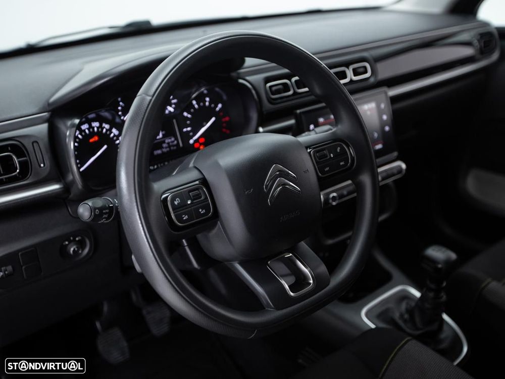 Citroën C3 1.5 BlueHDi Shine — fotografia 14