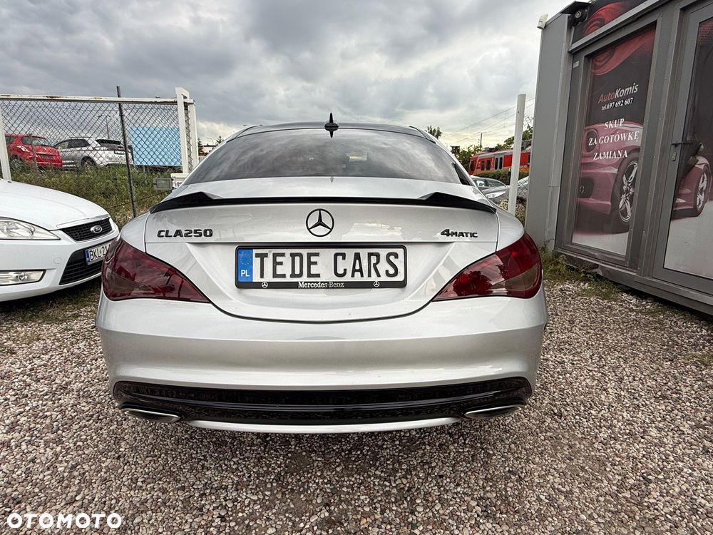 Mercedes-Benz CLA 250 4-Matic Sport - 10