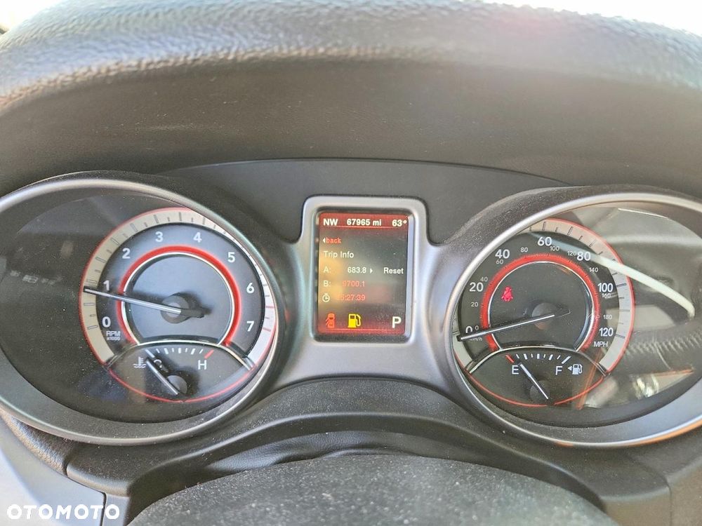 Dodge Journey - 11