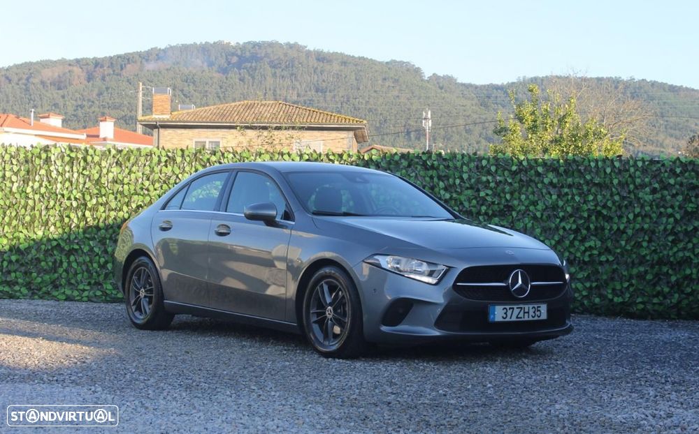 Mercedes-Benz A 180 Limousine d Style Aut. - 1