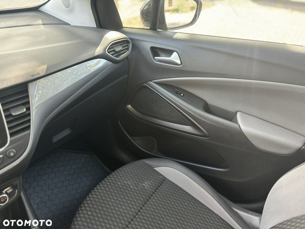 Opel Crossland - 17