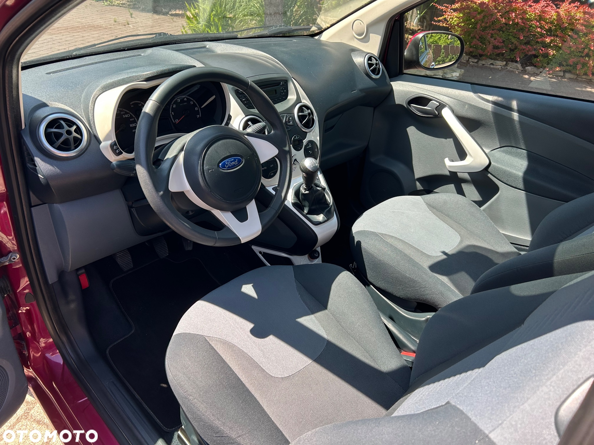 Ford KA - 16