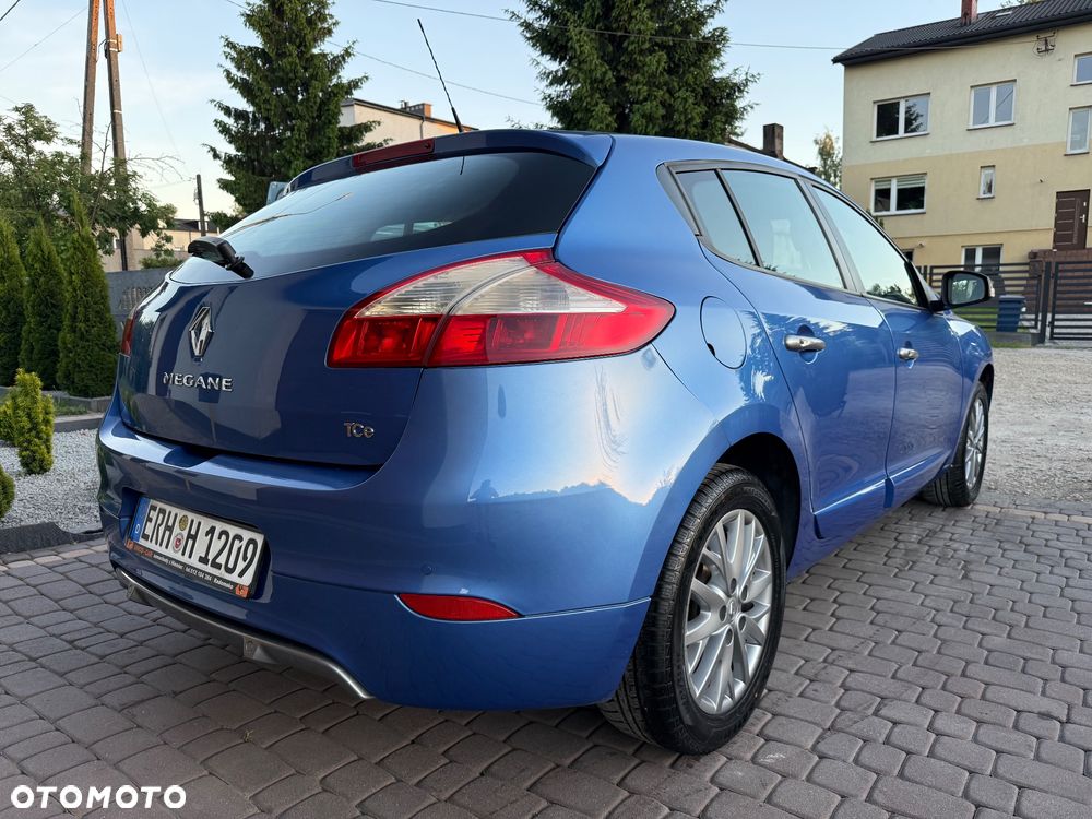 Renault Megane ENERGY TCe 115 Start & Stop Bose Edition - 8