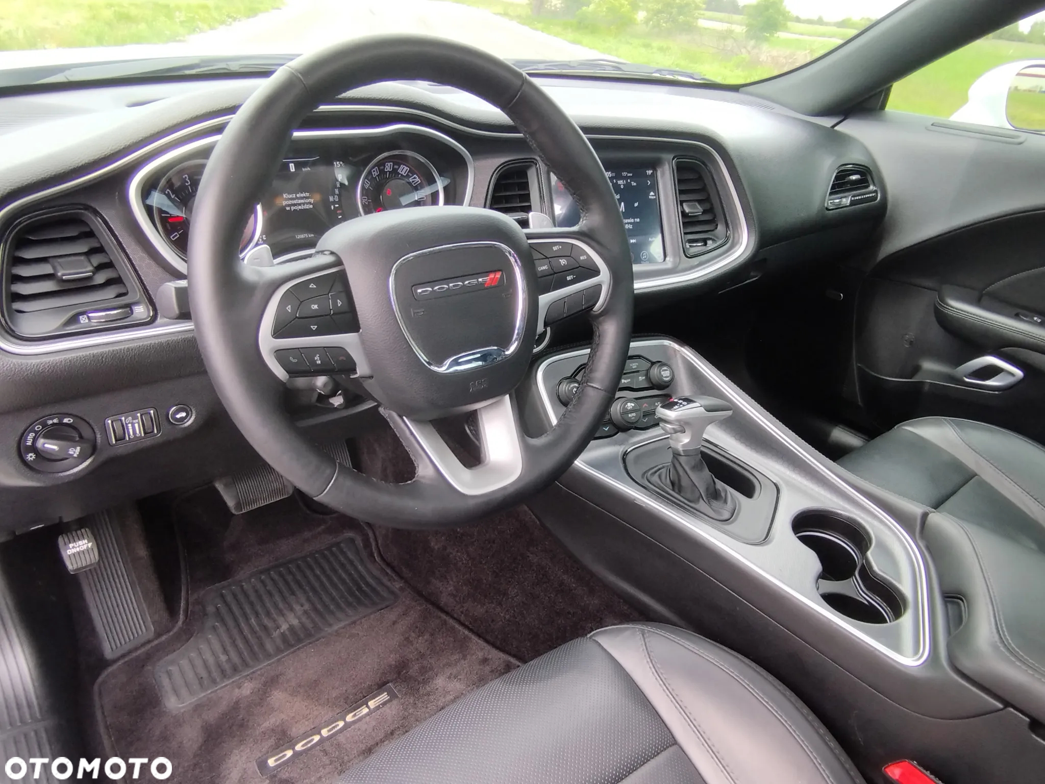Dodge Challenger Automatik SXT Plus - 31