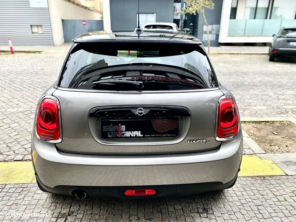MINI 3 Portas Cooper D Auto - 7