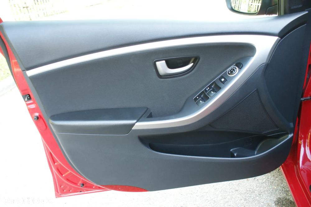 Hyundai i30 - 13