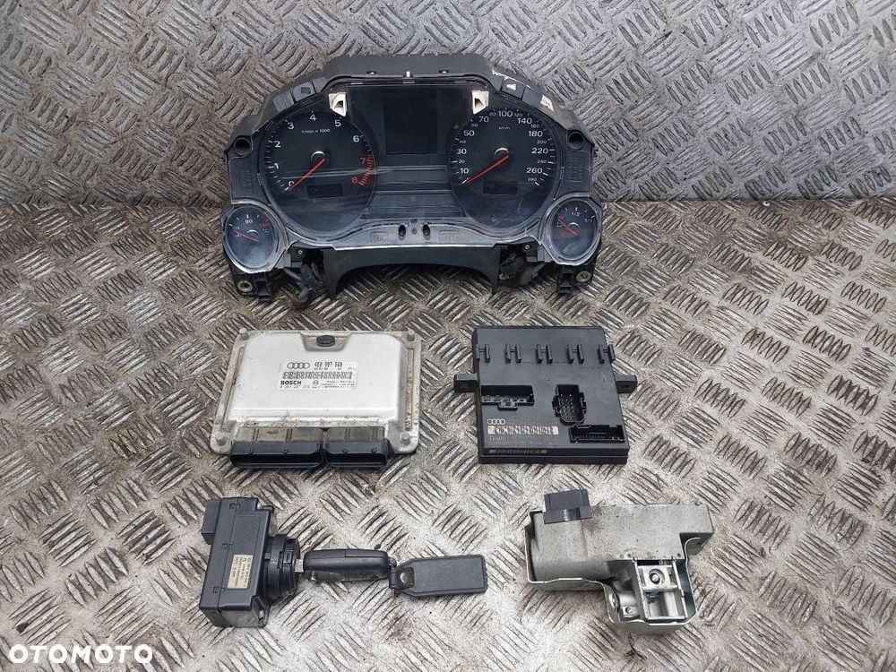 ZESTAW STARTOWY AUDI A8 D3 4.2 4E0907560 0261207256 3D0905865C 4E0920900E - 2