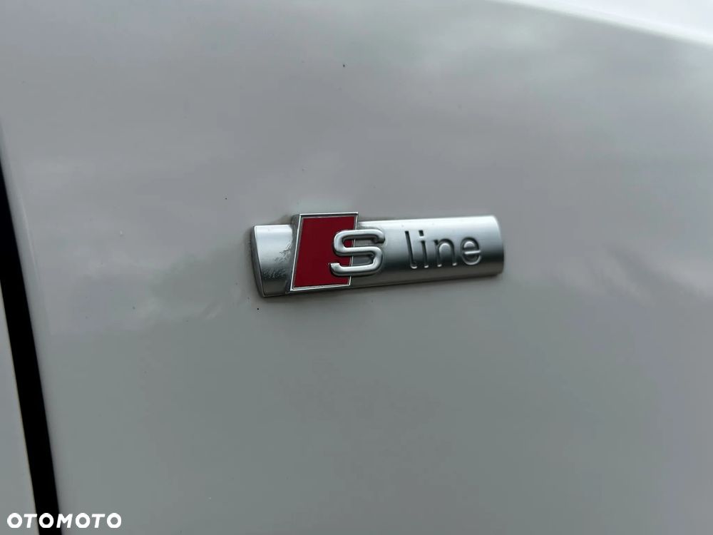 Audi Q3 2.0 TDI Quattro S tronic design - 19