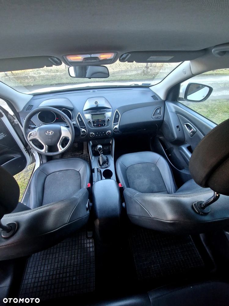 Hyundai ix35 - 14