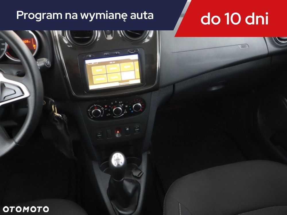 Dacia Sandero - 10