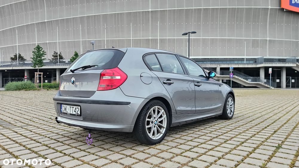 BMW Seria 1 - 2