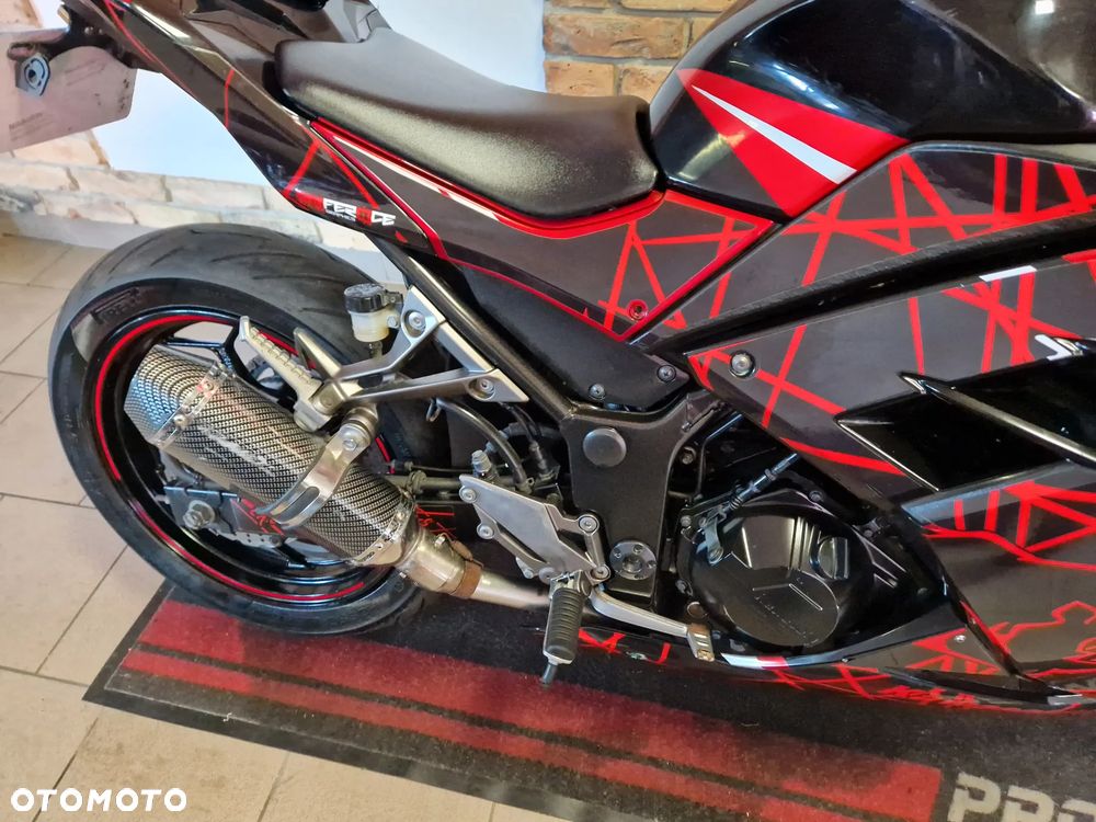 Kawasaki Ninja 300 ABS - 26